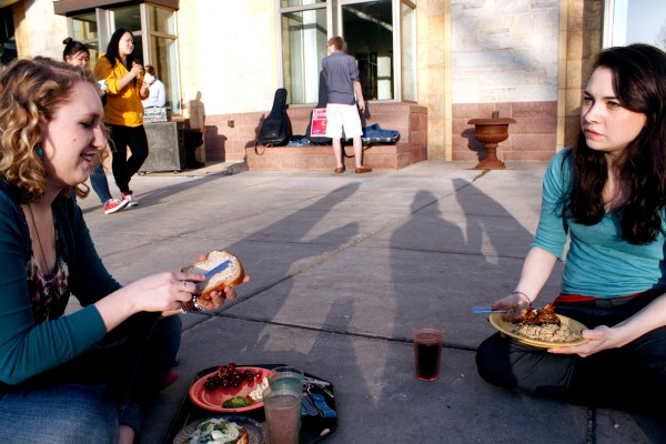 Photo of the Week: Outdoor Dining in March
